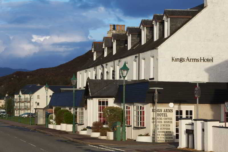 Kings Arms Hotel - A Bespoke Hotel Kyleakin Eksteriør billede